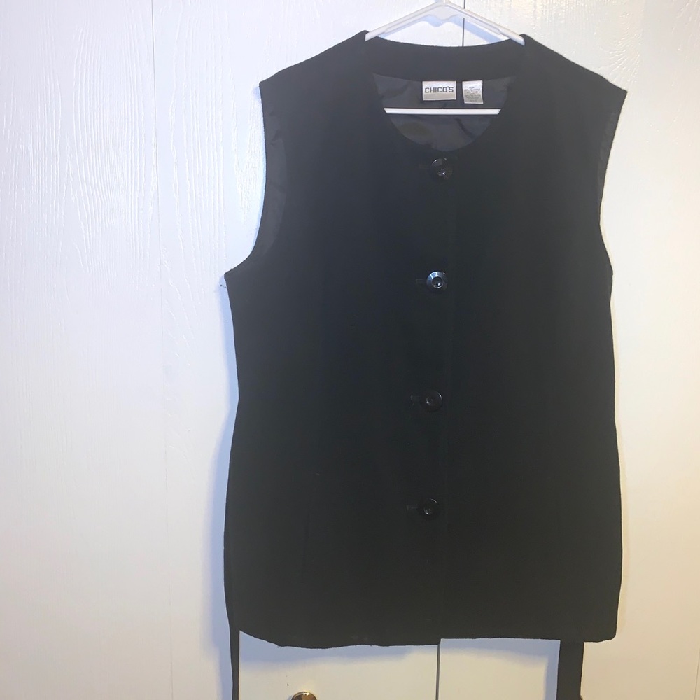 Chico’s vest ! Black ! Size 3 !